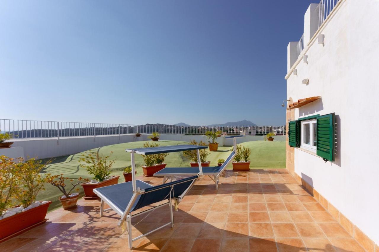 Torretta Corricella- Punta Pizzaco * Procida