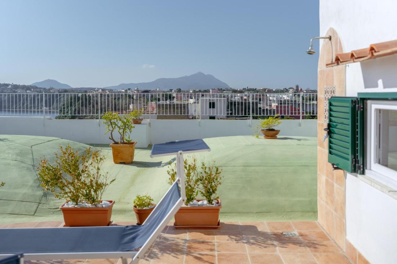 Apartment Torretta Corricella- Punta Pizzaco *
